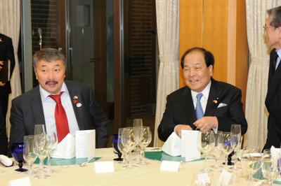 20141118キルギス共和国議会議長一行来日歓迎晩餐会1.jpg